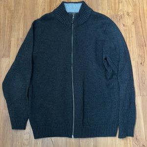 Like new Denver Hayes cardigan sweater